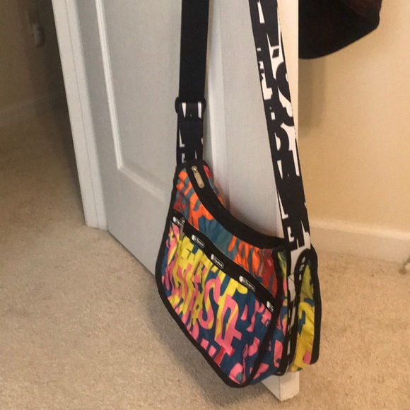 LeSportsac alphabet print crossbody - Picture 5 of 13